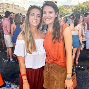 Meet your Posher, Jenna